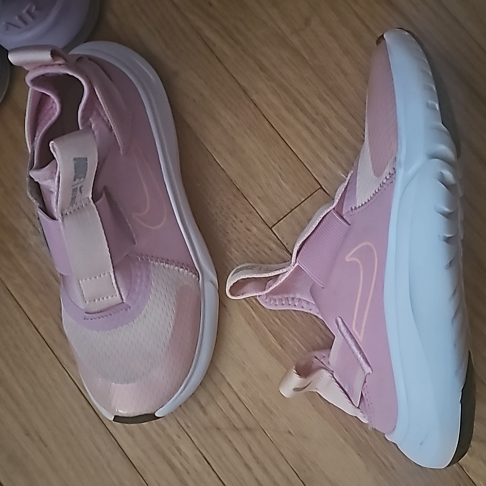 Girls Nike